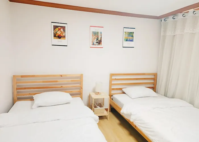 Comfort House 2 Bed Hwagok Station 4minutes Gimpo Airport 10 Minutes 아파트